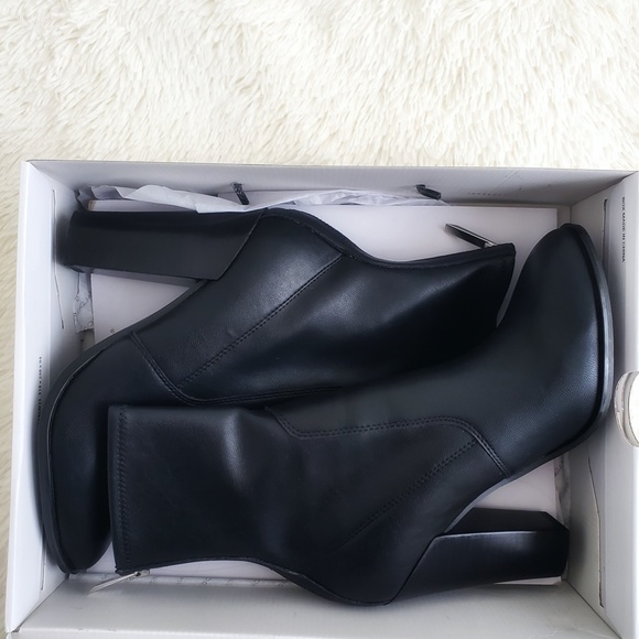 Aldo Tokologo Ankle Bootie, size 8.5 (US) - Picture 2 of 9